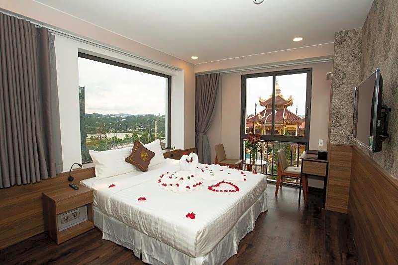 Minh Phát Dallas Hotel 