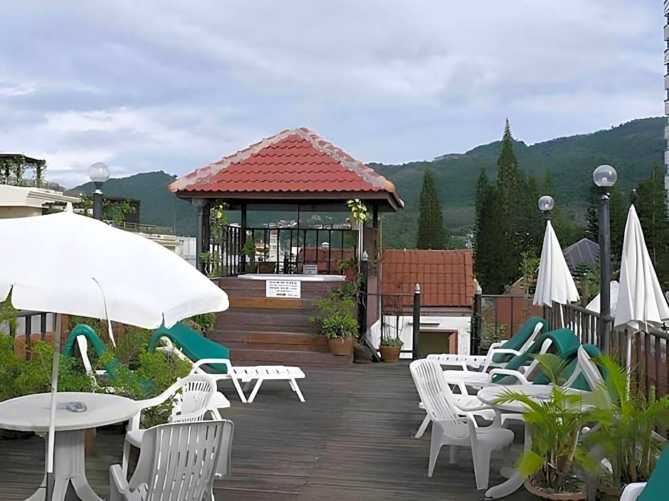 Aquarius Gay Guesthouse and Sauna