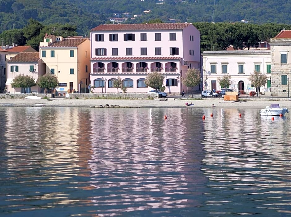 Hotel Marinella