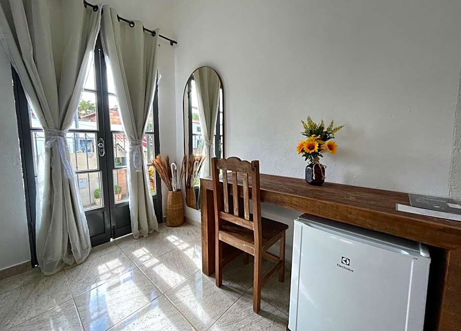 Pouso das Flores - Próximo a Maria Fumaça