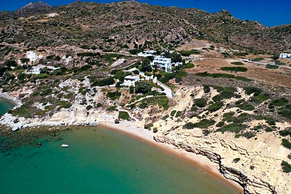 Giourgas Studios & Apartments