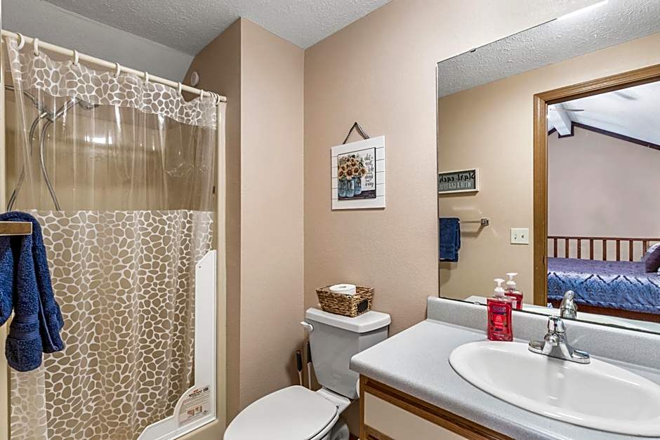 2 Bed 2 Bath Fall Creek Condo