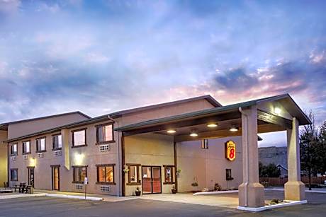 Super 8 by Wyndham Kremmling