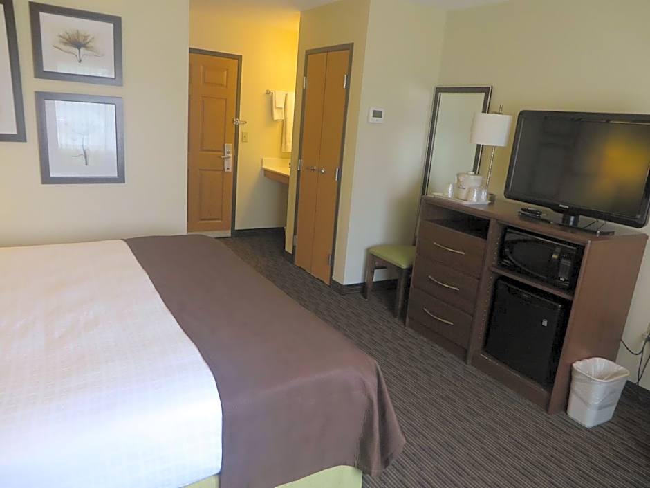 AmericInn by Wyndham Rice Lake