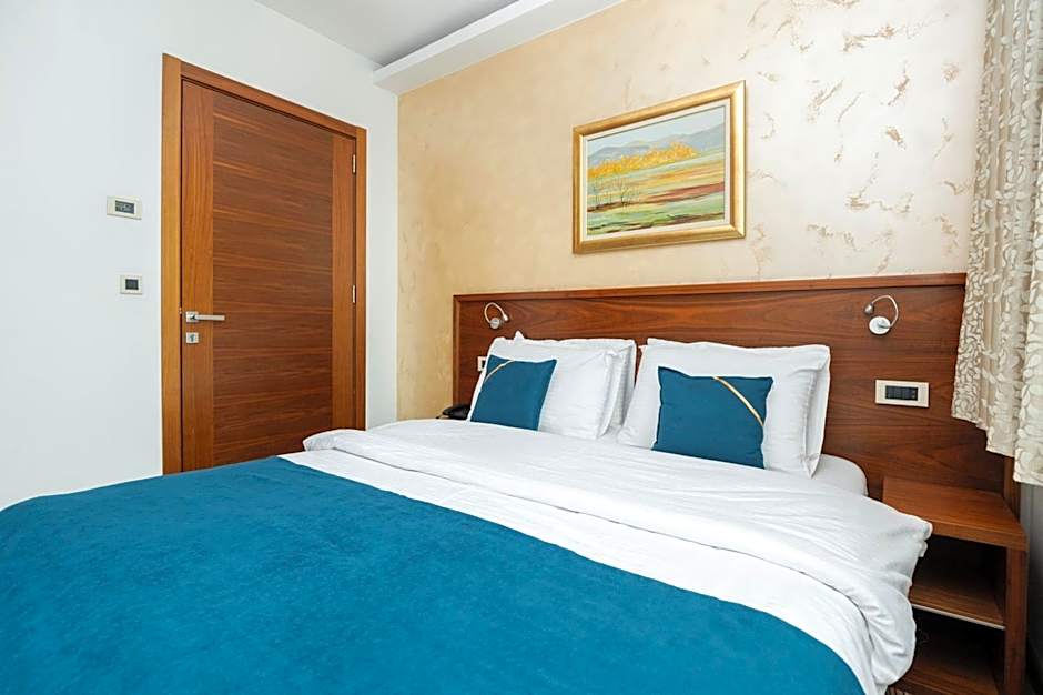 Hotel Bistrik City Center