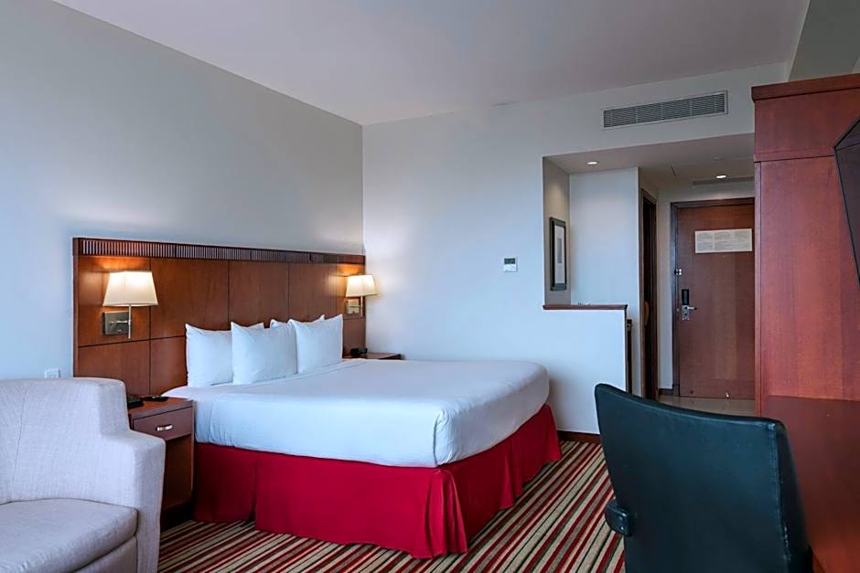 Courtyard by Marriott Panama Multiplaza Mall