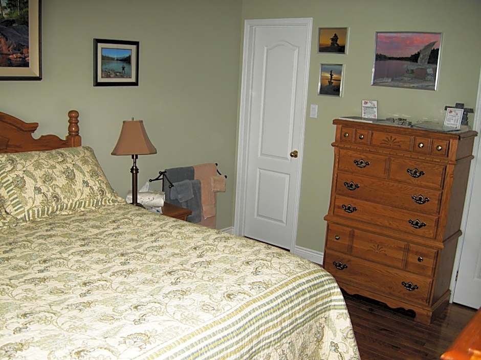 Tucked Inn the Harbour B&B