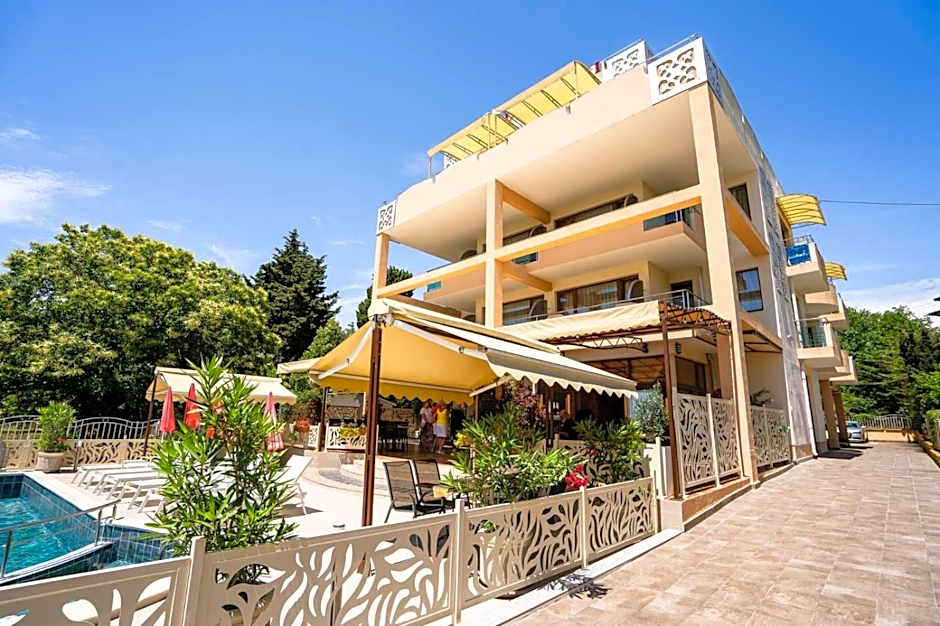Hotel Capri