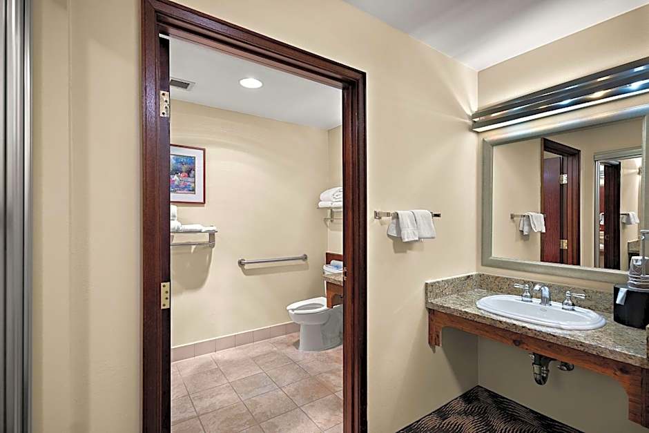 Best Western Plus Gold Country Inn
