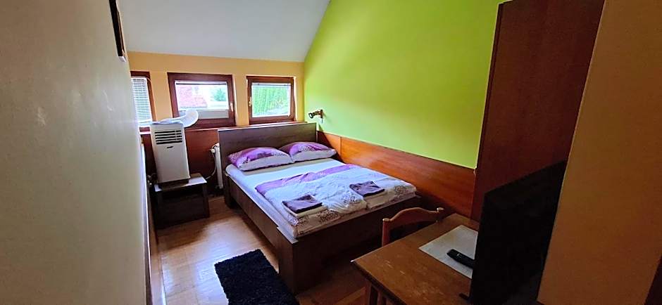 CBB Rooms