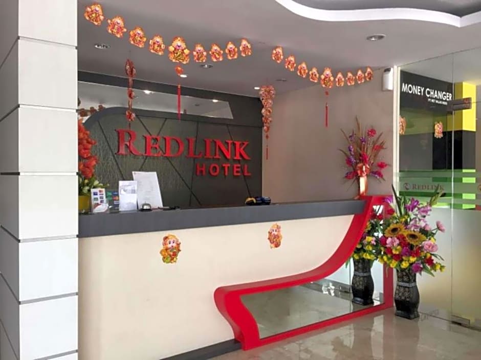 Redlink Hotel