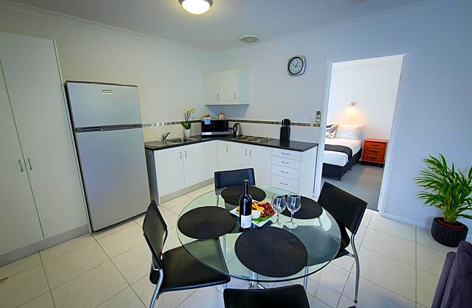 Pelicans Albany Middleton Beach