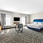 Hampton Inn & Suites Philadelphia/Bensalem