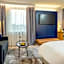voco Dusseldorf Seestern By IHG