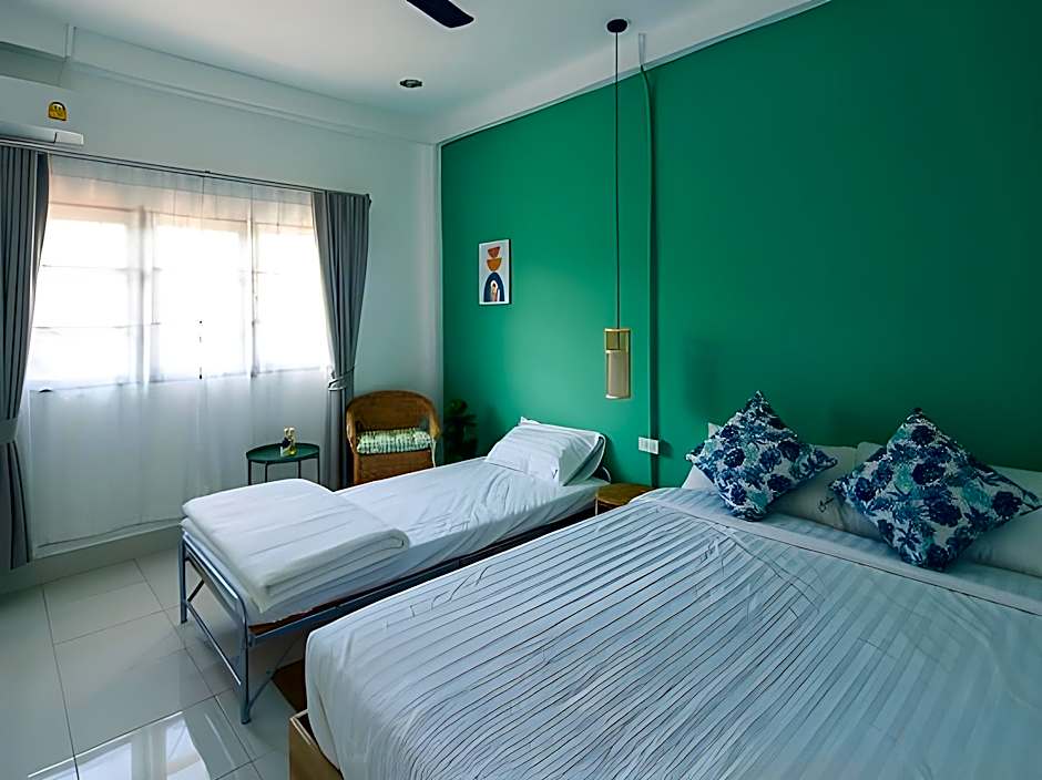 Yindee Travellers Lodge