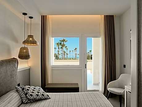 Standard Double Room with Sea View