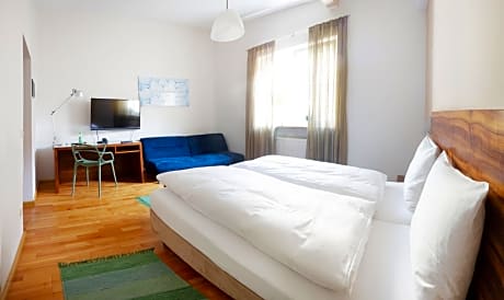 Large Double Room