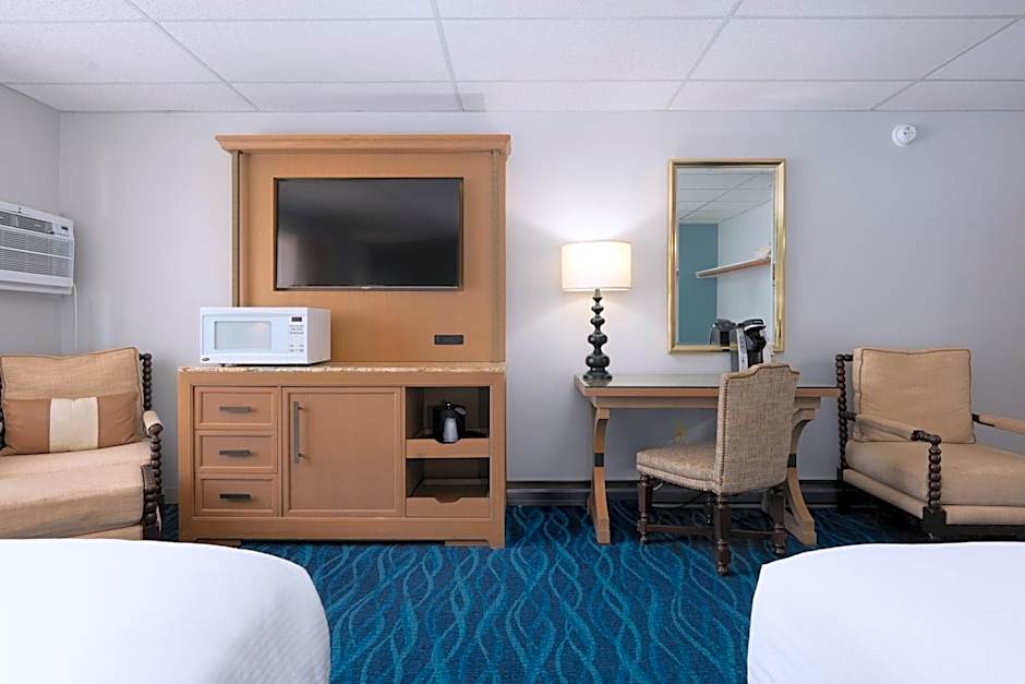 Boothbay Harbor Inn
