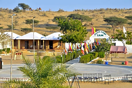 Oasis Camp Sam Resort