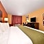 Quality Inn & Suites Grinnell near University