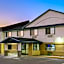 Travelodge by Wyndham Fargo West Acres