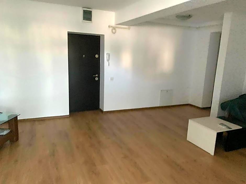 Apartamente deluxe / Imobiliare Garcea Titu