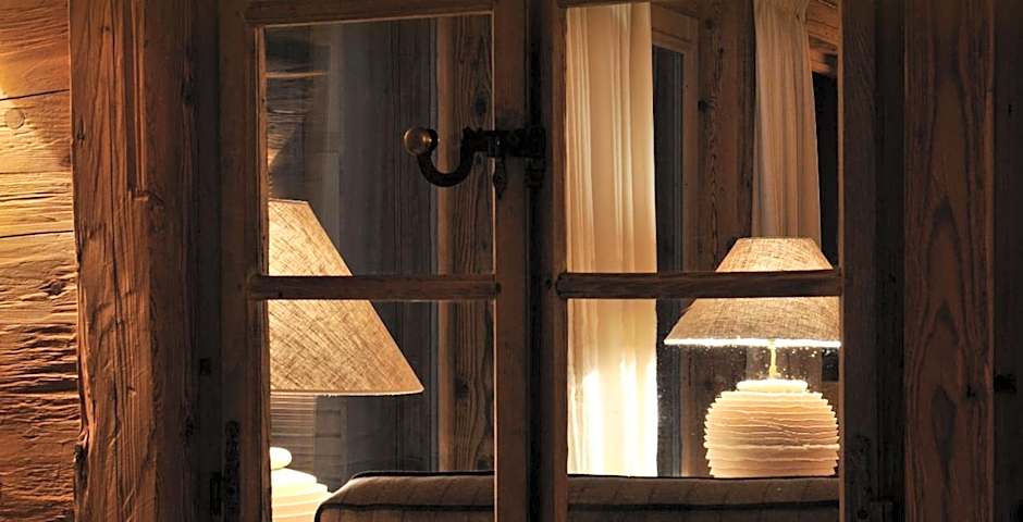 Garni Hotel des Alpes by Bruno Kernen