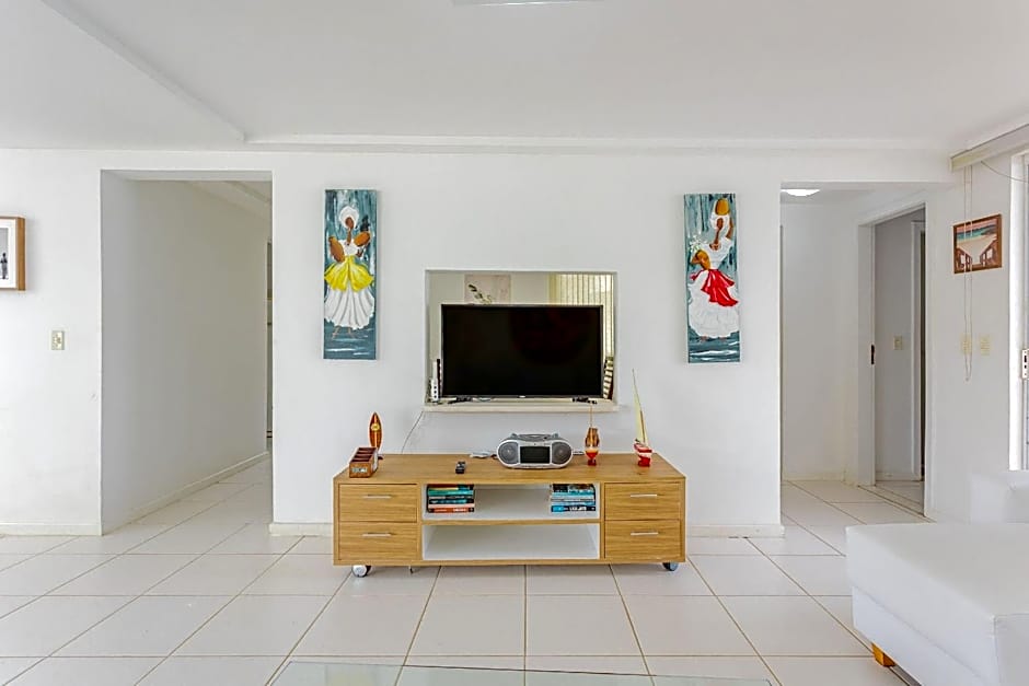 BJ09 Ótima Casa 5/4 - Piscina e Churrasqueira