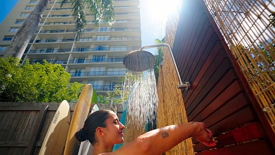 Tequila Sunrise Hostel Surfers Paradise