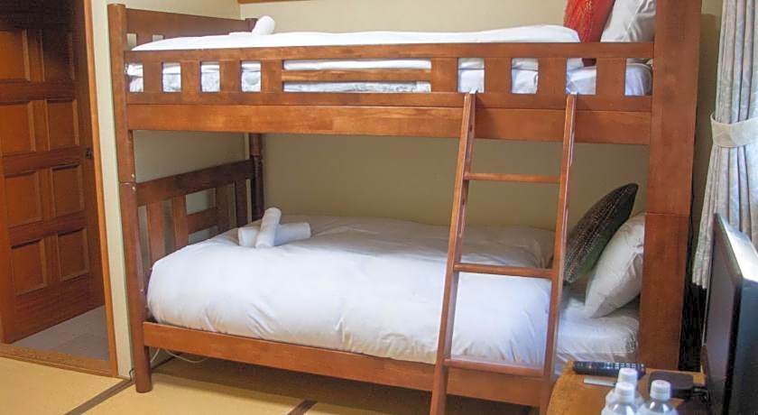 Kizuna Lodge & BBQ Centre