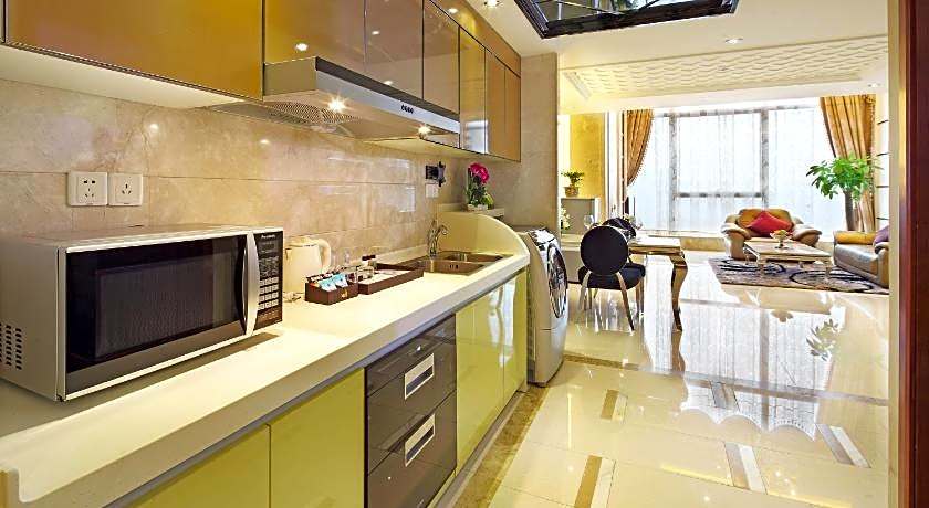 South & North International Apartment (Kam Rueng Plaza)-Free shuttle bus/Snack during Canton Fair