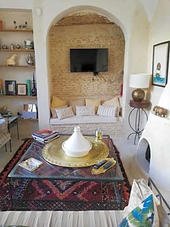 Riad Dar El Caid - Palais XIII Century