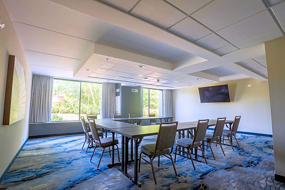 Fairfield Inn and Suites by Marriott Springfield Enfield