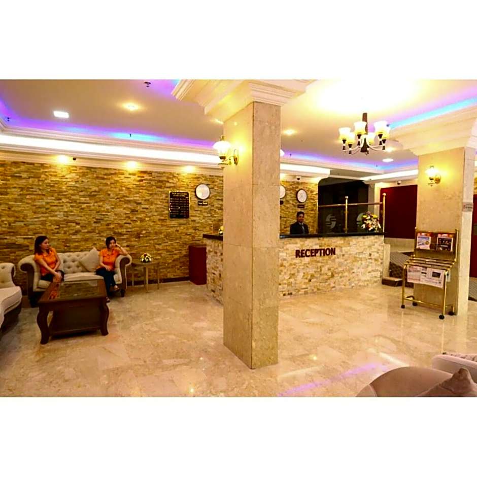 Sun And Sands Plaza Hotel