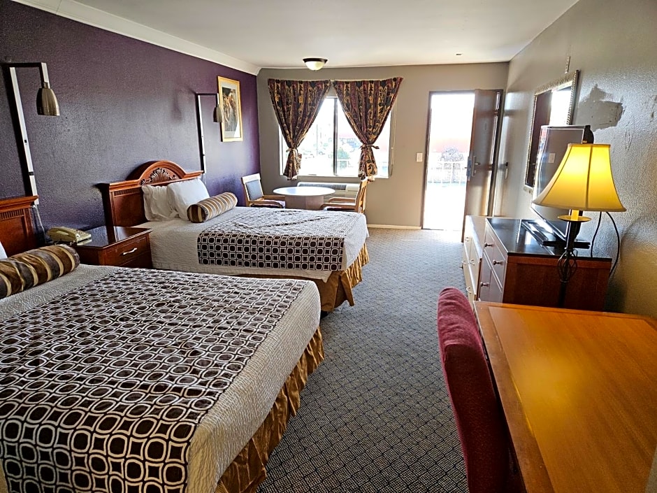 Fullerton Inn