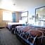 Super 8 by Wyndham Kenosha/Pleasant Prairie