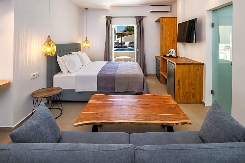 Alizea Villas & Suites