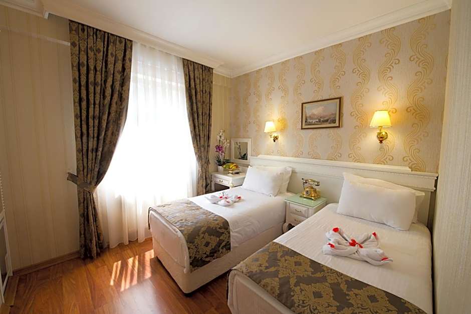 Photo 1 of 14 of 1 Double Bed or 2 Beds