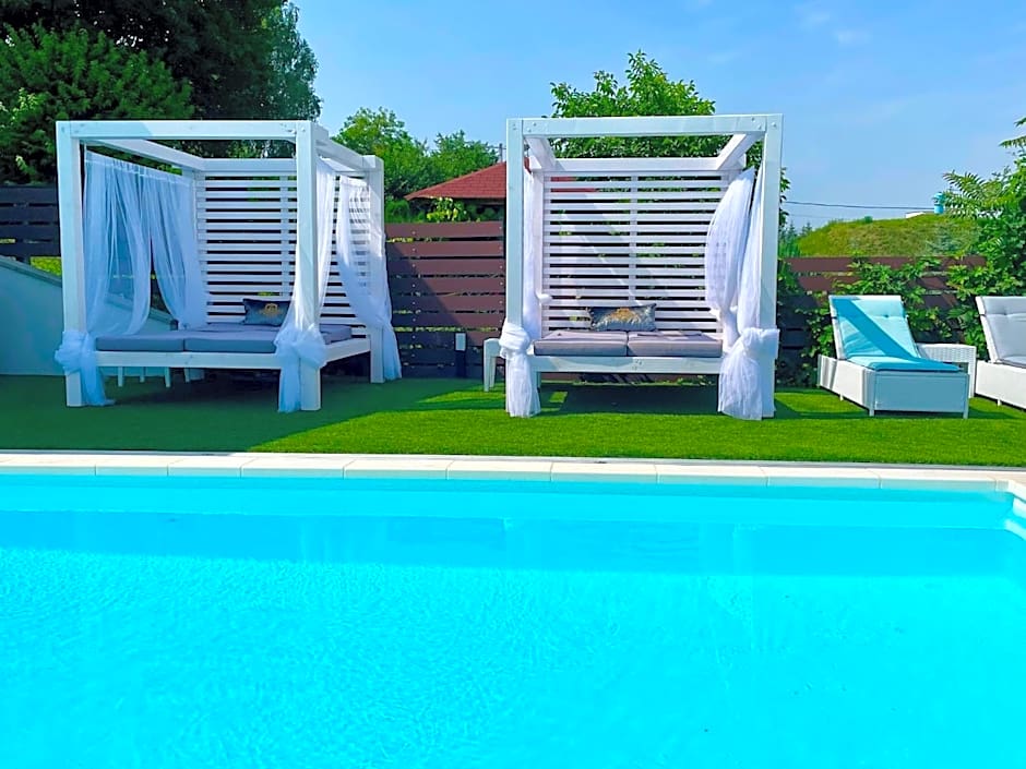 Love and Dream Élményvilla