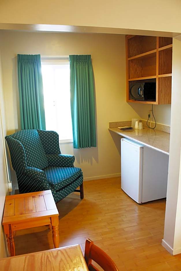 Sunrise Inn