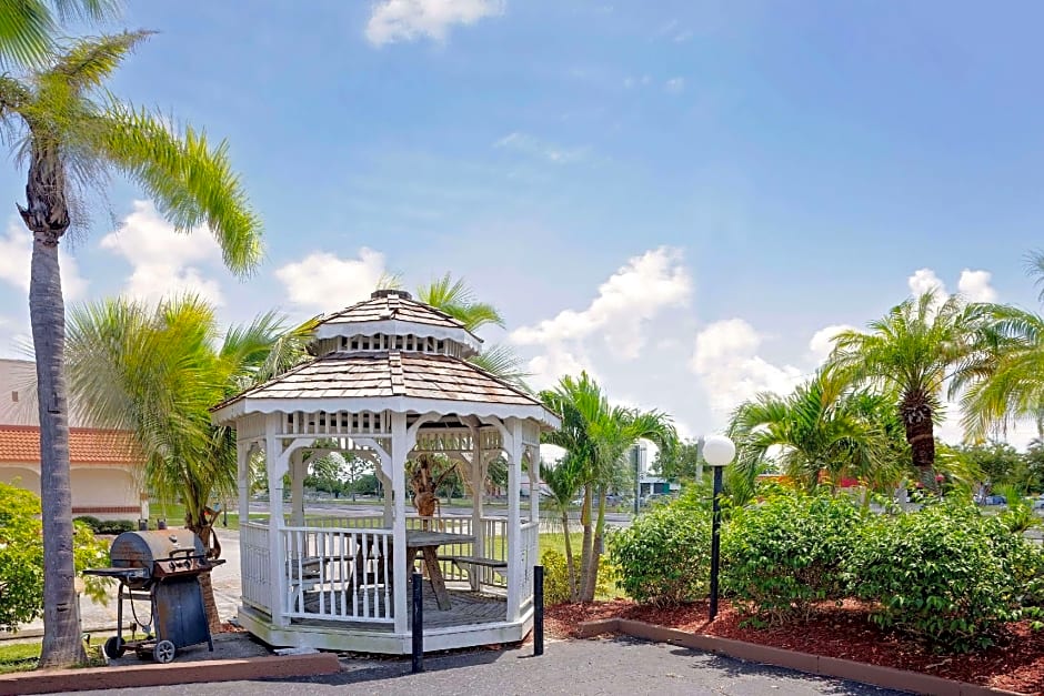 Knights Inn Port Charlotte