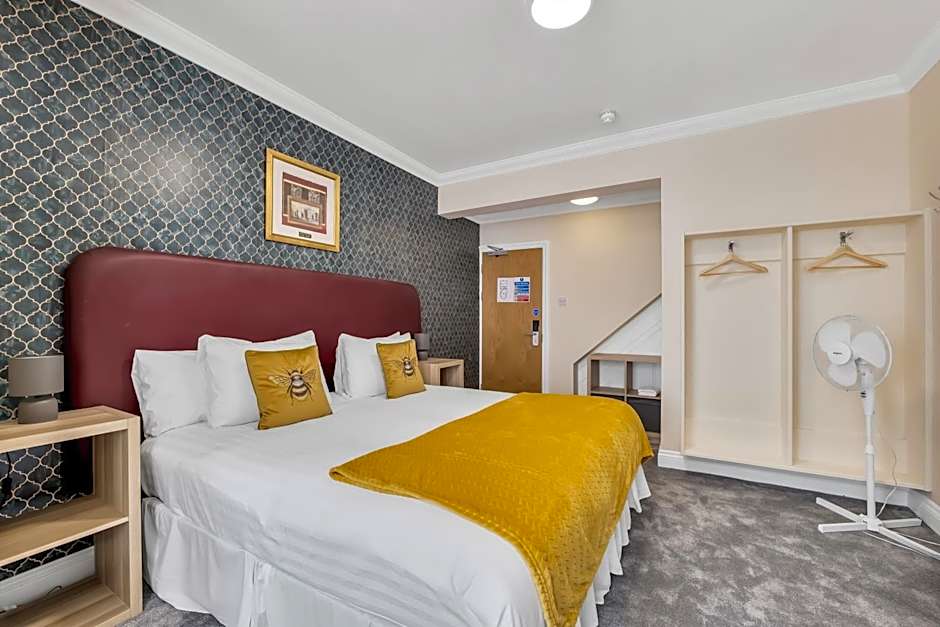 The Granby Hotel - Free Parking - Bar
