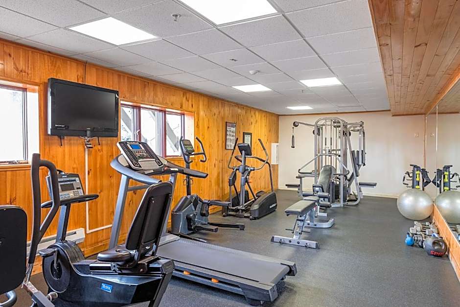 Sweetwater Lift Lodge