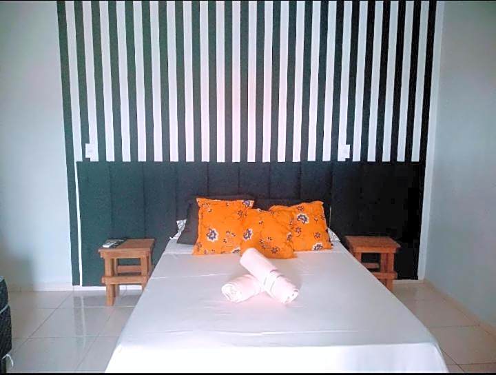 Pousada Luzemar quarto