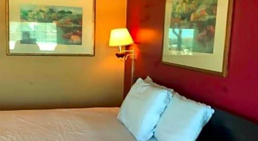 OYO Hotel Georgia near Fairburn / Atlanta