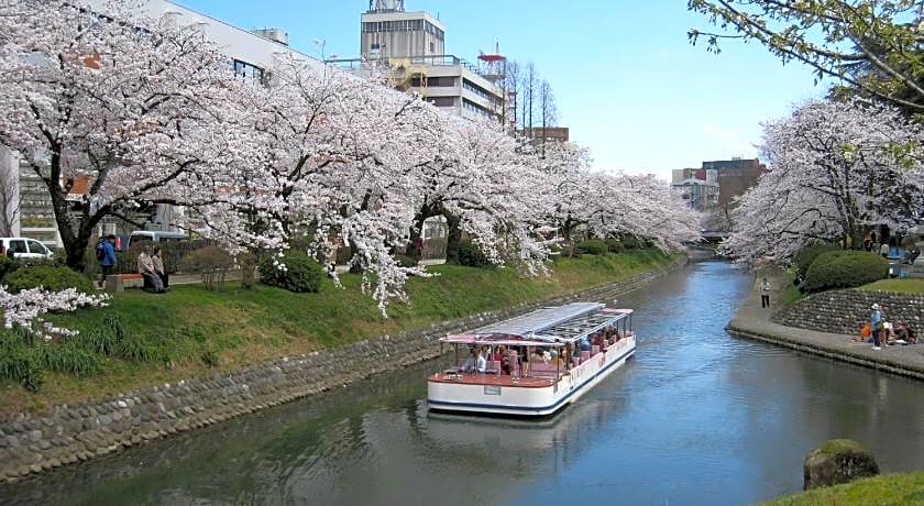 Apa Hotel Toyama-Ekimae
