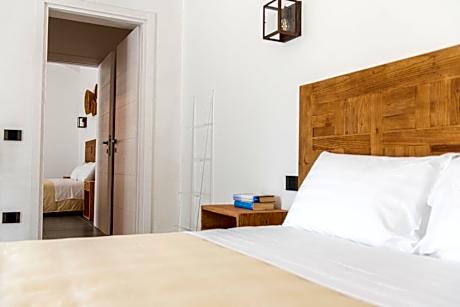 Deluxe Family Suite