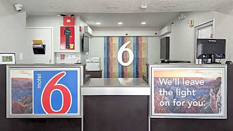 Motel 6-Victoria, TX
