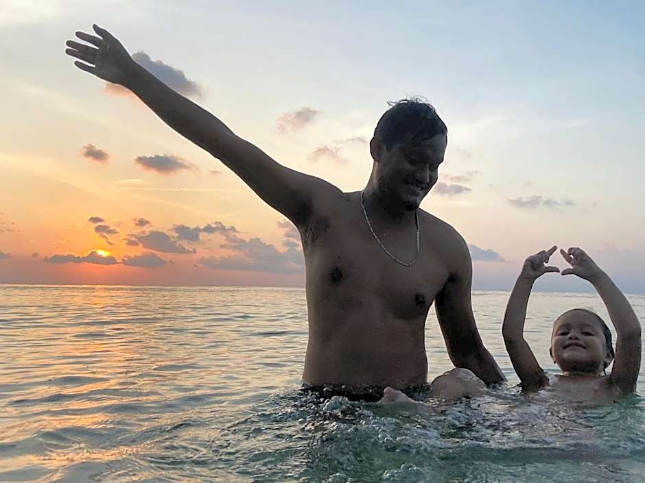 Secret Beach Bungalows