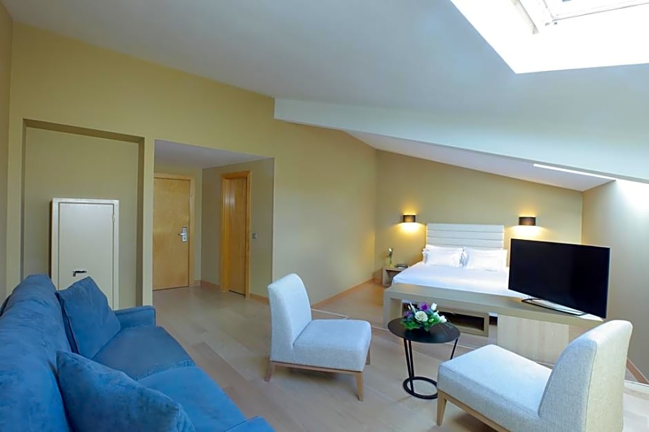 NH Collection Caceres Palacio de Oquendo